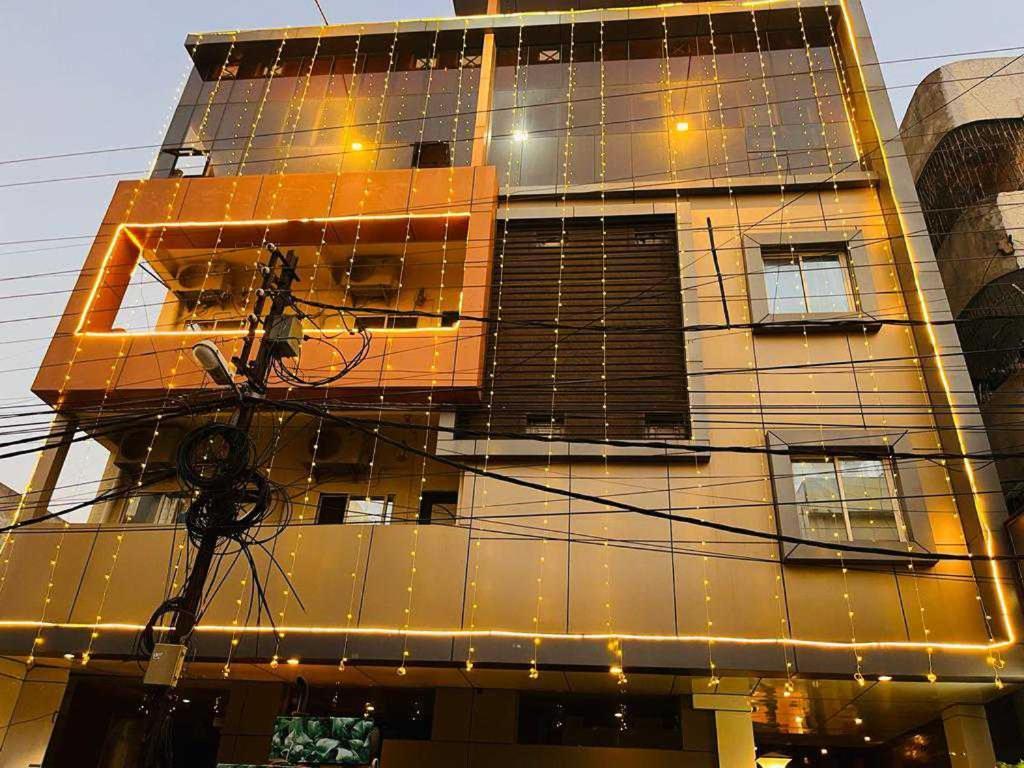 Oyo Hotel Happy Homes Бопал Екстериор снимка