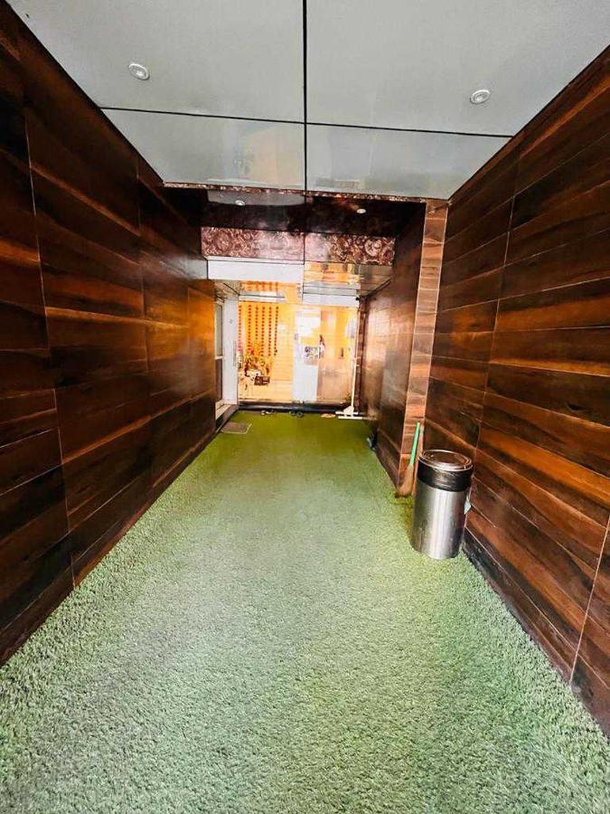 Oyo Hotel Happy Homes Бопал Екстериор снимка